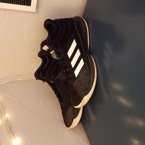 Adidas's men's basketball shoes